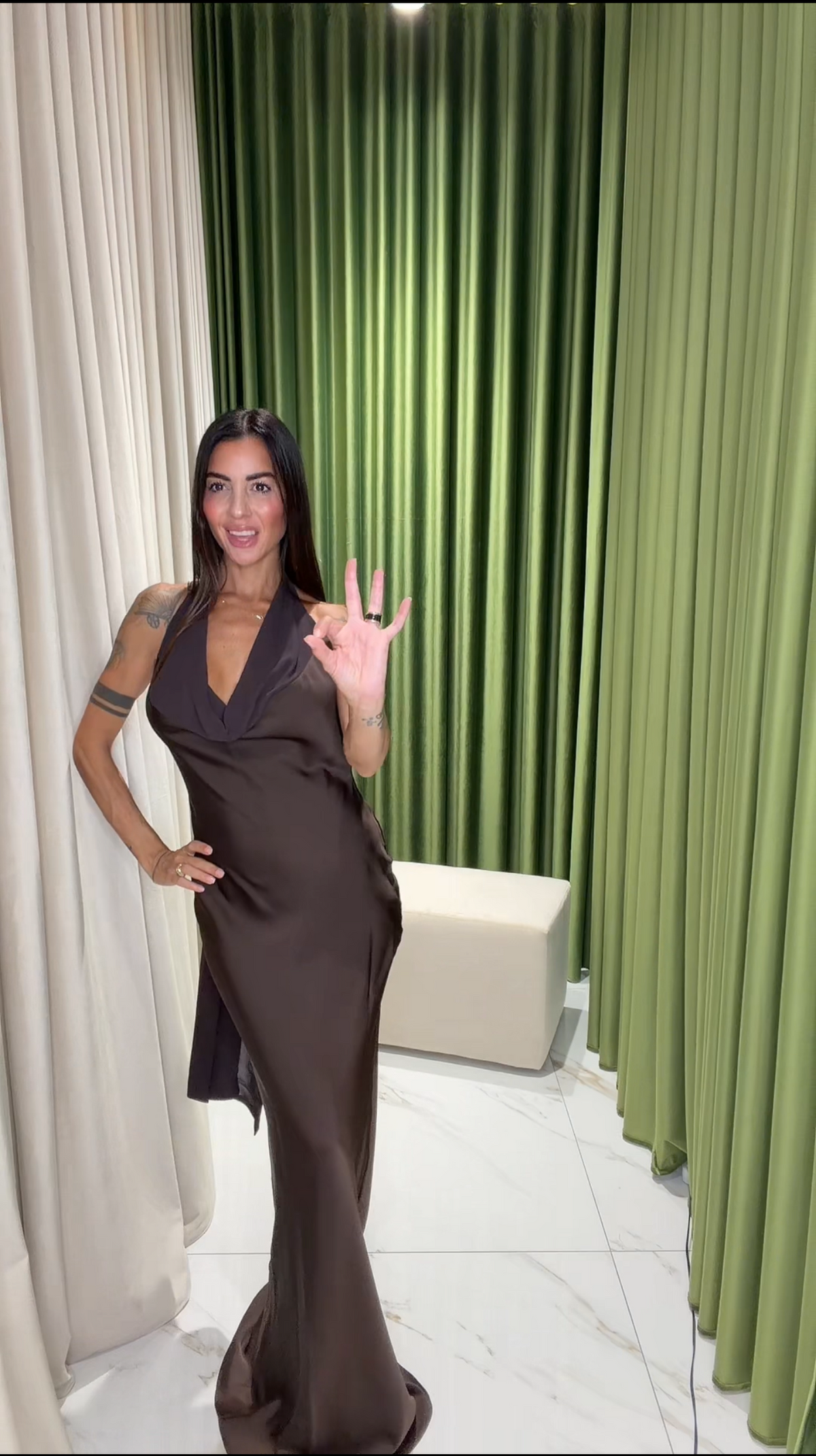 Abito Satin Elegance