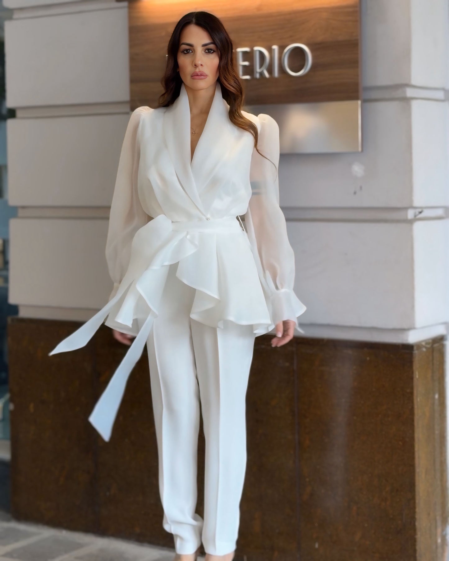 Tailleur in ORGANZA