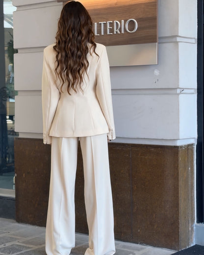 Tailleur IVORY Elegance